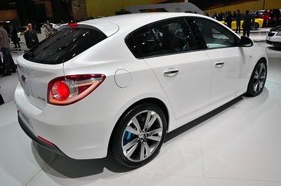 chevrolet cruze hatchback