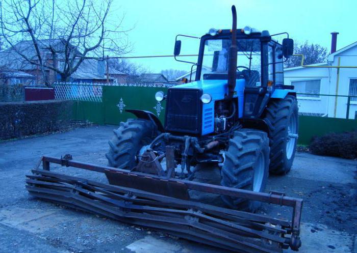 traktor belarus 1221