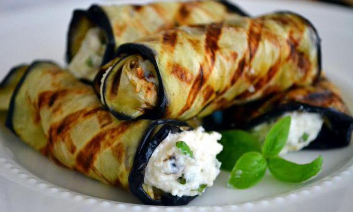 aubergine med stuga ost och vitlök