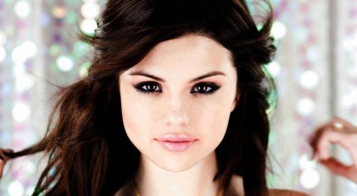 Biografi av Selena Gomez