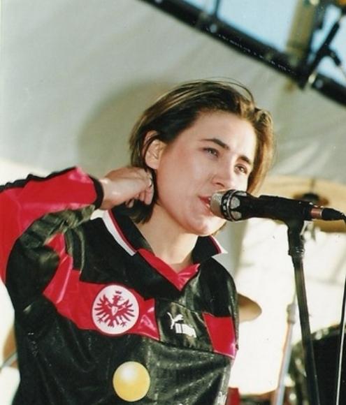 Zemfira Ramazanova biografi