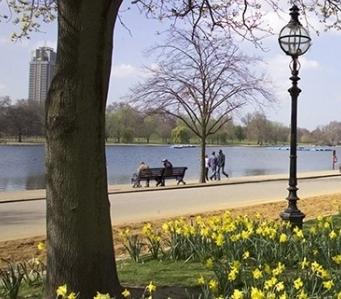 Vad är Hyde Park för lokalbefolkningen och turister?