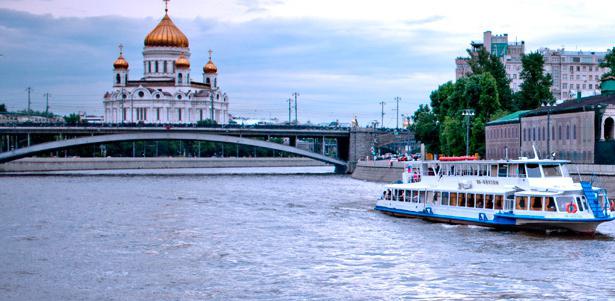 speedboat ride i Moskva