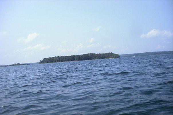 Lake Akakul (Chelyabinsk region). Rekreation och fiske